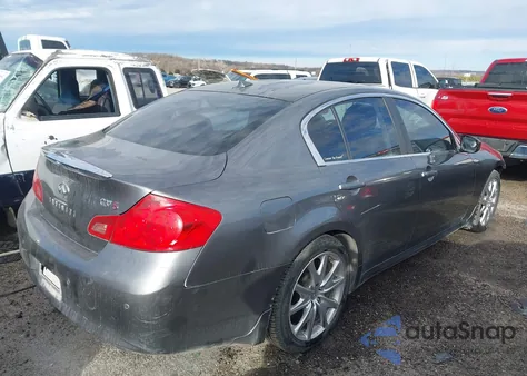 2010 Infiniti G37 Journey z USA, uszkodzony, nr VIN JN1CV6AP7AM406576